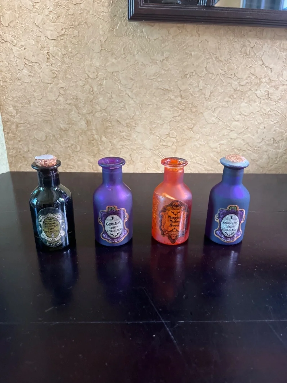 0010 Six-piece Halloween witch’s apothecary and potion bottle décor lot